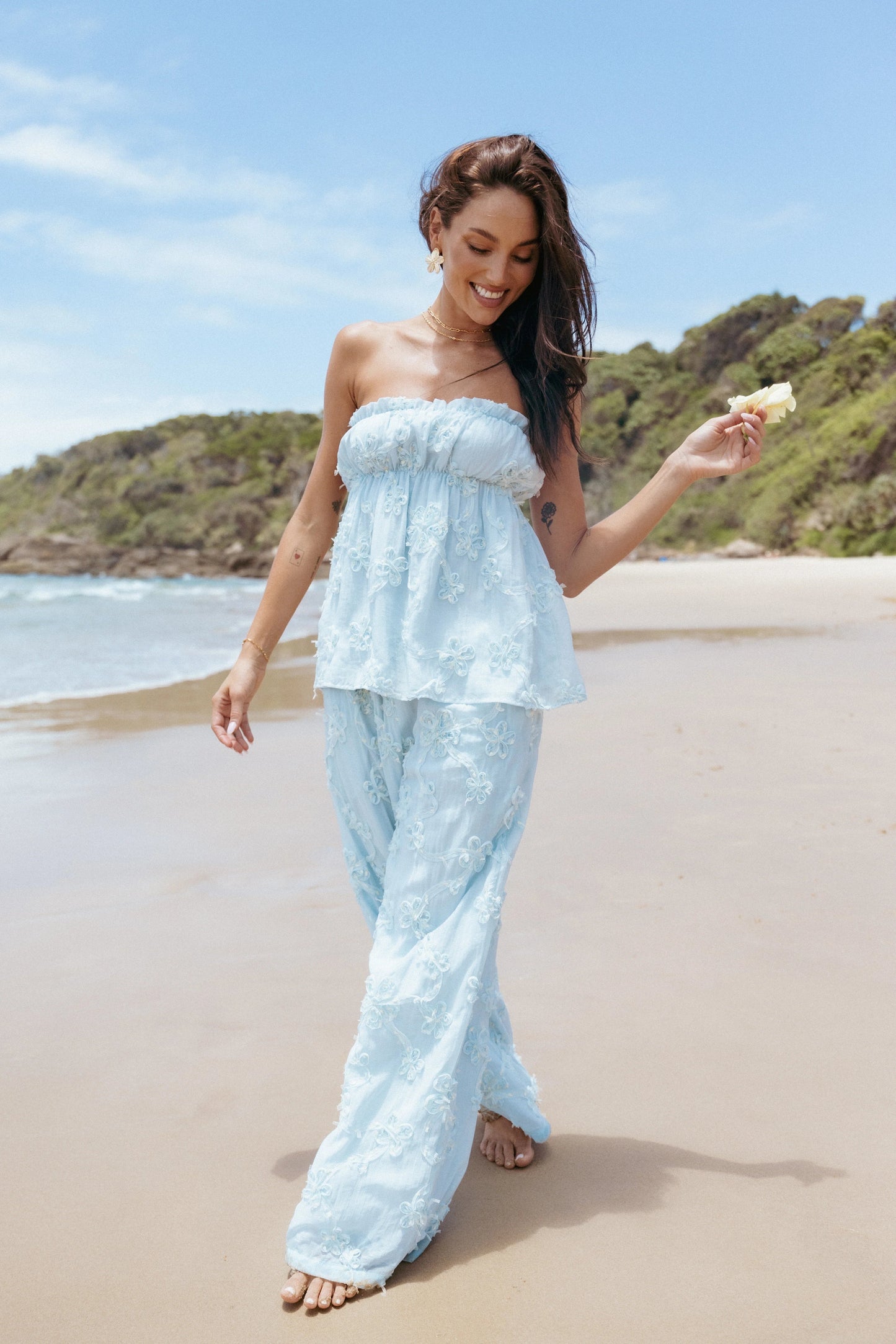 High-Waist White Floral Wide-Leg Pants